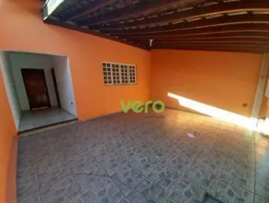 Casa com 2 Quartos para alugar, 130m² no Parque Residencial Jaguari, Americana