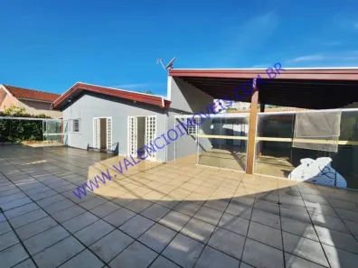 Casa com 3 Quartos à venda, 201m² no Campo Limpo, Americana