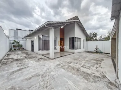 Casa com 3 Quartos à venda, 200m² no Catalão, Divinópolis