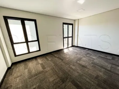 Imóvel Comercial à venda, 37m² no Vila Hamburguesa, São Paulo