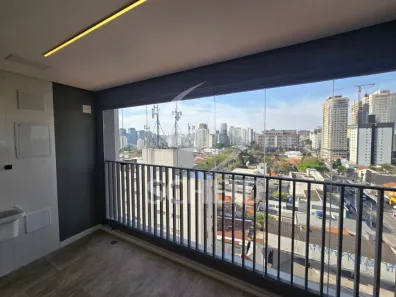 Apartamento com 2 Quartos para alugar, 61m² no Santo Amaro, São Paulo