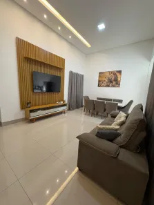Casa com 3 Quartos à venda, 110m² no Jardim Colorado I, Goiânia
