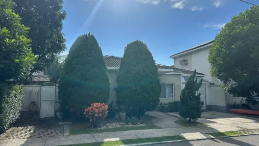 Casa de Condomínio com 3 Quartos à venda, 200m² no Colina de Laranjeiras, Serra