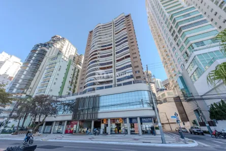 Apartamento com 3 Quartos à venda, 110m² no Centro, Balneário Camboriú