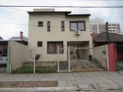 Casa com 3 Quartos à venda, 132m² no São José, Canoas
