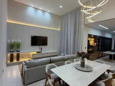 Casa com 3 Quartos à venda, 210m² no Novo Mundo, Uberlândia