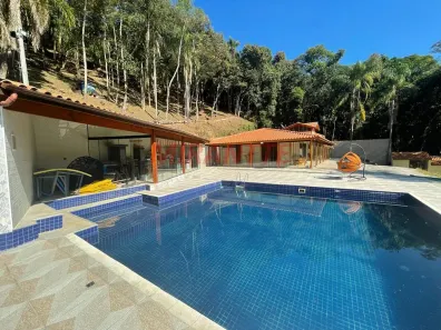 Casa com 4 Quartos à venda, 350m² no Caraguatá, Mairiporã