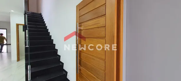 Sobrado com 4 Quartos à venda, 160m² no Parque das Nações, Santo André