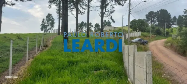 Lote/Terreno à venda, 800m² no Vitória Régia, Atibaia
