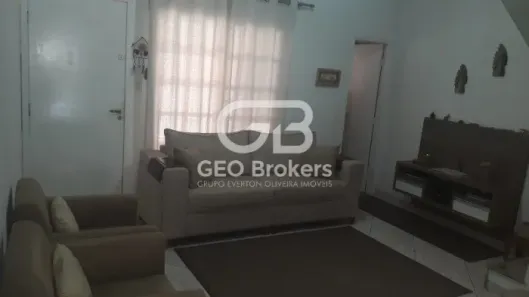 Sobrado com 2 Quartos à venda, 110m² no Jardim Califórnia, Jacareí