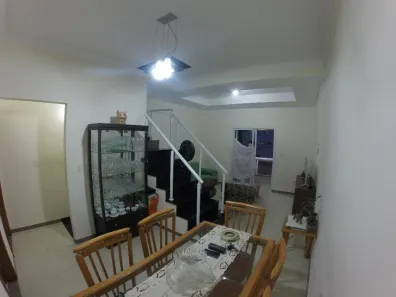 Sobrado com 2 Quartos à venda, 90m² no Guilhermina, Praia Grande