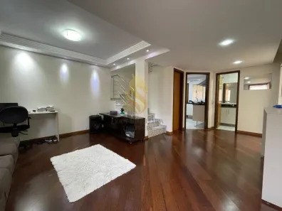 Sobrado com 3 Quartos à venda, 114m² no Boqueirão, Curitiba