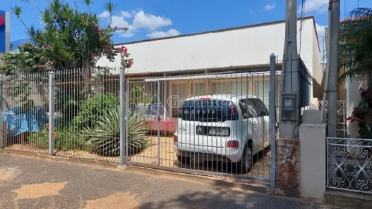 Casa com 3 Quartos à venda, 257m² no Vila Itapura, Campinas