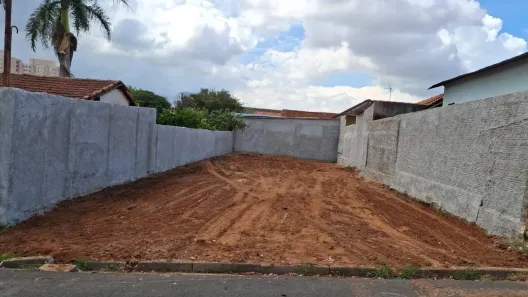 Lote/Terreno à venda, 300m² no Vila Fascina, Limeira