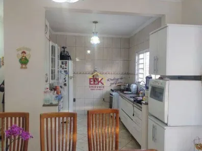 Casa com 4 Quartos à venda, 230m² no Bosque dos Eucaliptos, São José dos Campos