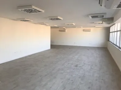 Sala Comercial para alugar, 109m² no Pinheiros, São Paulo