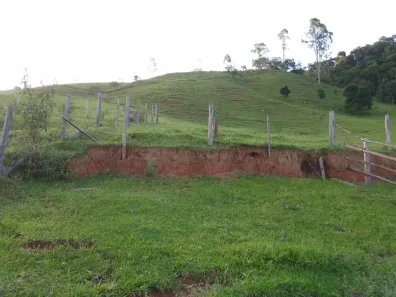 Fazenda/Sítio à venda, 125000m² no , Piracaia
