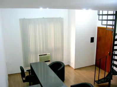 Sala Comercial à venda, 54m² no Cidade Baixa, Porto Alegre