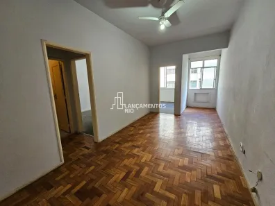 Apartamento com 2 Quartos à venda, 56m² no Copacabana, Rio de Janeiro