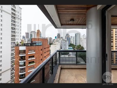 Apartamento com 3 Quartos para venda ou aluguel, 154m² no Vila Uberabinha, São Paulo