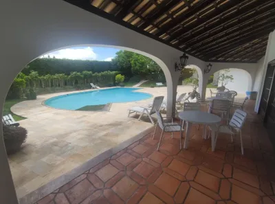 Apartamento com 3 Quartos para alugar, 226m² no Agronômica, Florianópolis