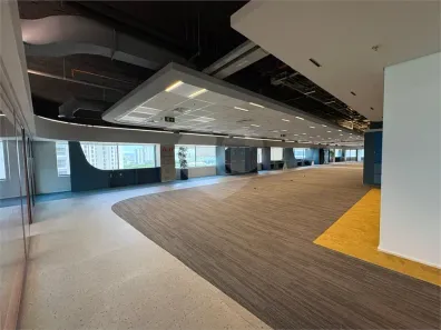 Sala Comercial para alugar, 1602m² no Parque Industrial Tomas Edson, São Paulo