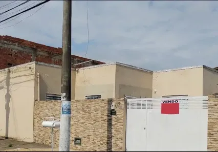 Casa com 5 Quartos à venda, 240m² no Parque Jóquei Club, Campos dos Goytacazes