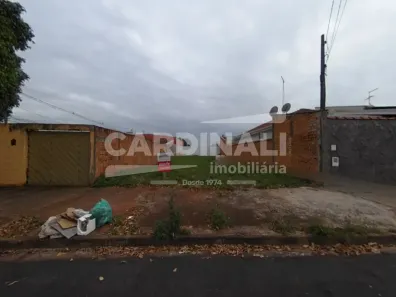 Lote/Terreno à venda, 250m² no Jardim Roberto Selmi Dei, Araraquara