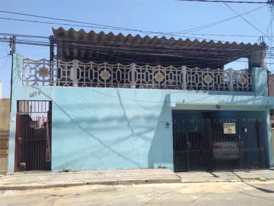 Sobrado com 2 Quartos à venda, 200m² no Vila Carolina, São Paulo