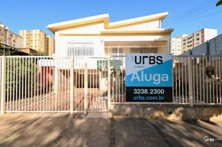 Imóvel Comercial com 4 Quartos para alugar, 375m² no Setor Central, Goiânia