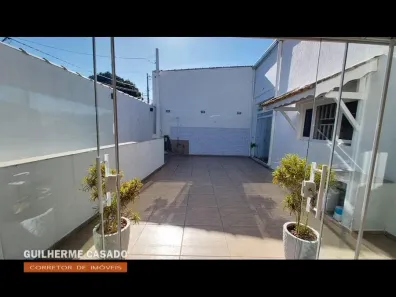 Casa com 3 Quartos à venda, 250m² no , 