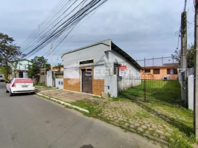 Casa com 2 Quartos para alugar, 70m² no Rio Branco, Canoas