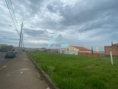 Lote/Terreno à venda, 2100m² no Vila Paulista, Botucatu