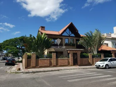 Casa com 4 Quartos à venda, 308m² no Centro, Sombrio