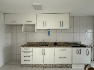 Apartamento com 2 Quartos à venda, 71m² no Praia Comprida, São José
