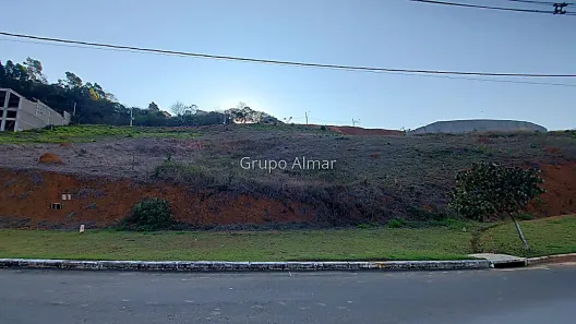 Lote/Terreno à venda, 394m² no Santos Dumont, Juiz de Fora