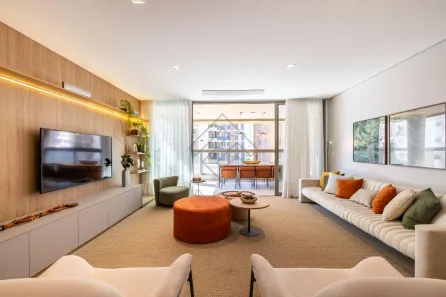 Apartamento com 3 Quartos à venda, 157m² no Cambuí, Campinas