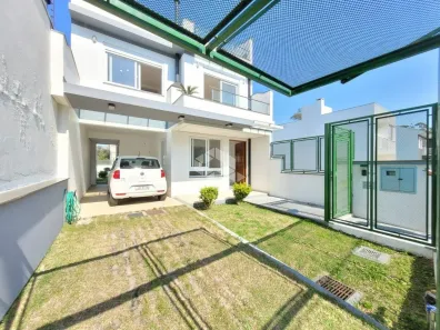 Casa com 3 Quartos à venda, 220m² no Hípica, Porto Alegre