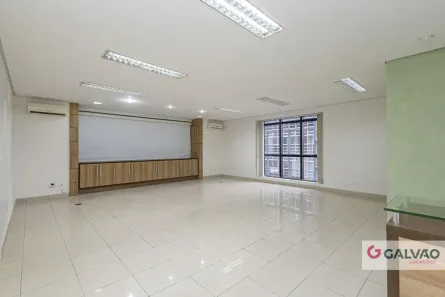 Sala Comercial para alugar, 161m² no Centro, Curitiba