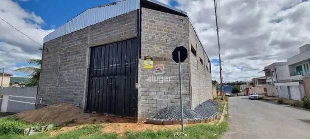 Galpão/Depósito/Armazém para alugar, 270m² no Vargem Grande II, Montes Claros