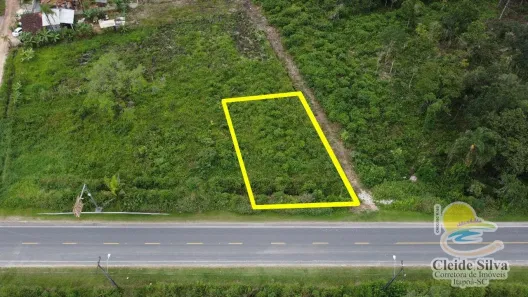 Lote/Terreno à venda, 450m² no Barra do Saí, Itapoá
