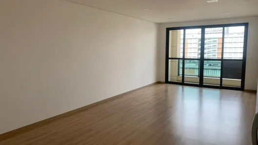 Sala Comercial à venda, 48m² no Centro, Curitiba