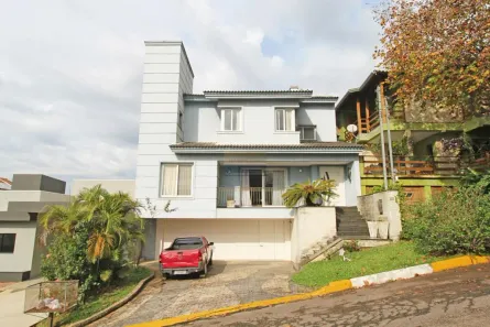 Casa de Condomínio com 4 Quartos à venda, 380m² no São Lucas, Viamão