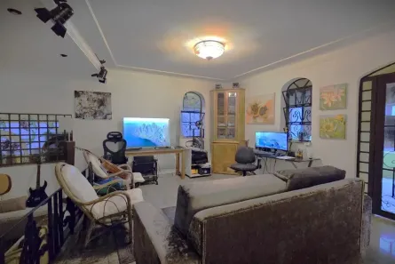 Casa com 5 Quartos à venda, 225m² no Indianópolis, São Paulo