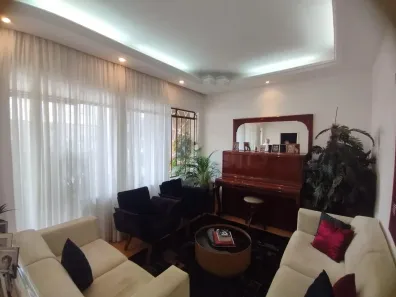 Casa com 3 Quartos à venda, 220m² no Alto Barroca, Belo Horizonte