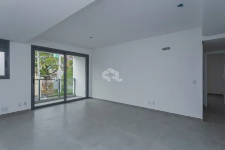 Apartamento com 2 Quartos à venda, 72m² no Chácara das Pedras, Porto Alegre