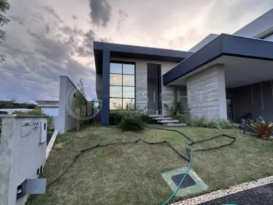 Casa de Condomínio com 3 Quartos à venda, 199m² no Boa Vista, Anápolis