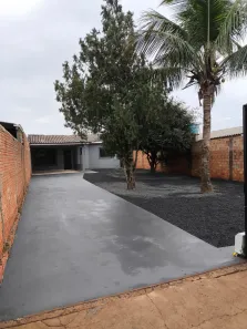 Casa com 2 Quartos para alugar, 93m² no São Roque, Foz do Iguaçu