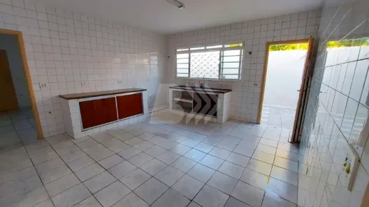 Casa com 4 Quartos à venda, 159m² no Água Branca, Piracicaba