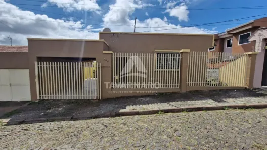 Casa com 3 Quartos para alugar, 131m² no Uvaranas, Ponta Grossa